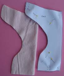 How To Make A Diaper For A Child S Doll Baby Doll Clothes Patterns Sewing Doll Clothes Baby Doll Clothes