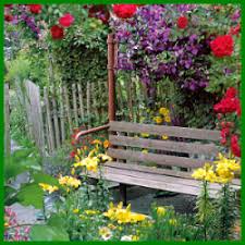 Ruheplatz Im Garten Lauschig Und Gemutlich Garten Gartenbank Gemutlich