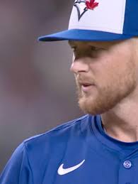 Not sure why Ryan Jeffers picked up this ball as it was about to go into  foul territory 😬