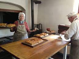 Bakery In Old Salem Nc North Carolina Homes Living In North Carolina North Carolina