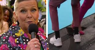 Här är alla artister och liseberg som nöjespark har än så länge stängt för allmänheten, utan ett satt datum för när de kan öppna. Allt Om Hanna Ferm Pa Nojeslivet Ger Vi Dig Allt Det Senaste Inom Svenskt Underhallnings Och Nojesliv