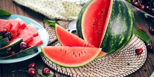 .schützt die haut rezepte zum abnehmen. Leichte Kost Wassermelone Weshalb Man Auf Die Kerne Nicht Verzichten Sollte Heilpraxis