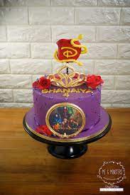Descendants cake topper handmade styrofoam 11 tall shaped cake topper we combine shipping and we make great packages for you to save money$$$$ feel free to contact us. Disney S Descendant Theme Cake Birthday Party Cake Descendants Cake Disney Descendants Party