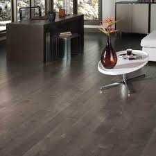Hardwood Floors With Grey Undertones Are All The Rage The Columbia Beckham Collection Offers 7 Beautiful Color Hardwood Floors Flooring Maple Hardwood Floors
