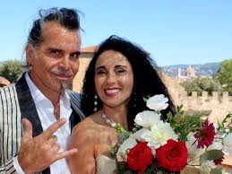 Maria zaffino, ex ballerina professionista di amici. Avete Mai Visto La Moglie Di Piero Pelu Bellissima E Anche Lei Nella Musica