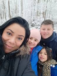 Holly Eason's Instagram, Twitter & Facebook