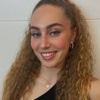 Celia Ocampo's Instagram, Twitter & Facebook