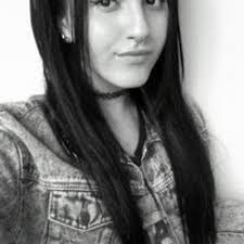 Kimberly Lavery's Instagram, Twitter & Facebook