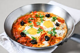 Shakshuka Recipe Chocolate Zucchini Recette Chakchouka Recette Recette Chocolat