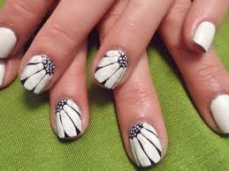Alternate white and black tips with stars to stay on cloud nine. 80 Black And White Nail Designs Styletic