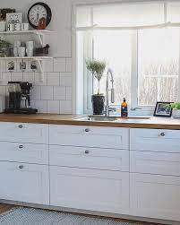 harpan 1903 pa instagram nytt till koket ett litet rosmarintrad harpan1903 kok kitchen koksrenovering koksinspiratio ikeakok koksrenovering vitt kok