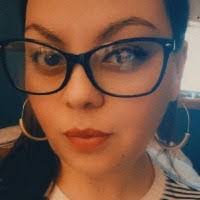 Gloria Ronquillo's Instagram, Twitter & Facebook