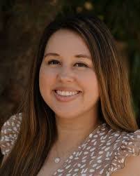 Christina Morse's Instagram, Twitter & Facebook