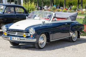 Produced From 1956 To 1960 Total Production Was 2 670 Cars Of Which 505 Were Produced In 1958 Cylinders 3 Inline Dis Veteran Car Automobile Vintage Cars