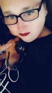 Marlene Ogle's Instagram, Twitter & Facebook