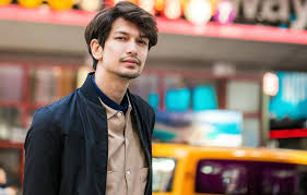 Umur 32 tahun) adalah pemeran dan penyanyi indonesia. Dimas Beck Biodata Profil Fakta Perjalanan Karir Dailysia