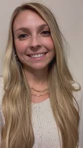 Amber Pierce's Instagram, Twitter & Facebook