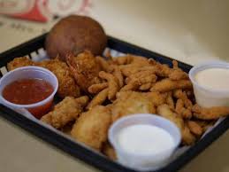 See restaurant menus, reviews, hours, photos, maps and directions. Mr Mrs Crab 49 Photos 33 Reviews Cajun Creole 9131 Hwy 49 Gulfport Ms United States Restaurant Reviews Phone Number