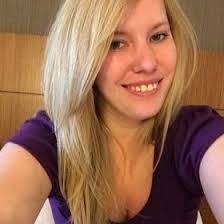 Amanda Bolick's Instagram, Twitter & Facebook