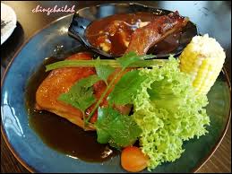 For the landlubbers, there are wings, soups, salads, pasta, chicken and burgers available. Simple Living In Nancy Lunch At Jack Grill Ipoh