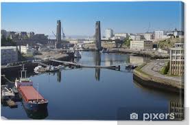 Mit seinen 300715 einwohnern liegt die stadt auf dem 6. Leinwandbild Brest Und Recouvrance Brucke Bretagne Pixers Wir Leben Um Zu Verandern