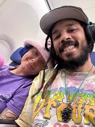 Don't forget to bring back a souvenir to make this authentic 😂😂😂😂😂😂😂 