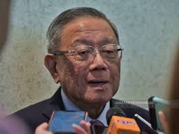 Born 1943) is the chairman of lion group malaysia, a conglomerate having diversified businesses encompassing retail, property development, mining, steel. Lion Group Ready To Invest Over Rm100 Million In Sabah