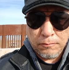 I'm glad to see them bringing back folding tails.  https://abcnews.go.com/amp/US/delta-plane-clips-plane-knocks-off-tail-taxiway/story?id=113551143