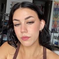 Lacy Chambers's Instagram, Twitter & Facebook