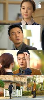 It was stated in her wedding announcement that he was 9 years younger and an ordinary office worker. Spoiler Choi Ji Woo Announces Marriage With Lee Sung Jae Hancinema