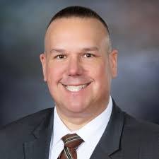 Travis Parnell's Instagram, Twitter & Facebook