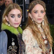 When is a sweater even a sweater? Olsen Twins Weird Odd Moments From Mary Kate And Ashley