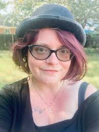 When did you first know you wanted to pursue a creative path  professionally?