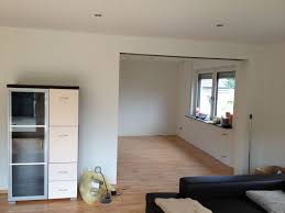 Lesen sie nachfolgend in unserer anleitung, wie sie beim renovieren am besten vorgehen und worauf sie achten sollten. Decke Abhangen Mit Dachlatten Gipskarton So Wird Es Gemacht