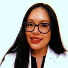 Alisa Ochoa's Instagram, Twitter & Facebook