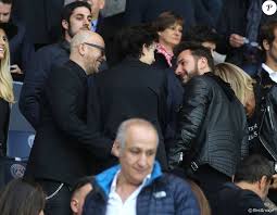 They had been married for 8.6 years. Pascal Obispo Et Son Fils Sean Michael Youn Et Sa Compagne Isabelle Funaro Lors De Psg Nantes Au Parc Des Princes Le 14 Mai 2016 Dernier Match De La Saison Purepeople