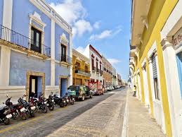 Find what to do today or anytime in june. Downtown Street In Campeche Mexico Mexico City By The Sea Photo Tour