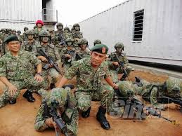 Satuan ini bertugas mengumpulkan informasi, memberikan bantuan tempur dan mengangkut personil gerak cepat. Obua Di Tapah Tingkat Latihan Tentera Darat