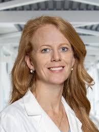 Andrea Buss's Instagram, Twitter & Facebook