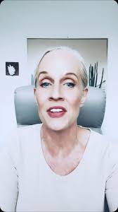 Lisa Soriano's Instagram, Twitter & Facebook