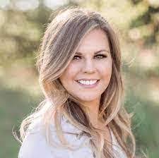 Sherri Marchetti's Instagram, Twitter & Facebook