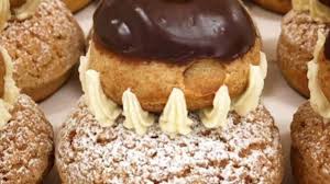Patisserie Pour La Religieuse La Messe Est Dite La Faute A L Eclair Food Sens