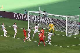 2024 germany 2020 2016 in frankreich 2012 poland/ukraine 2008 austria/switzerland 2004 portugal 2000 holland/belgium 1996 england 1992 sweden 1988 germany 1984 france 1980 italy 1976 yugoslavia 1972 belgium 1968 italy 1964 spain 1960 france. Em 2020 Portugal Siegt Spat Polen Spanien Mit Stotterstart
