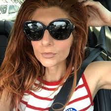 Christie Levine's Instagram, Twitter & Facebook