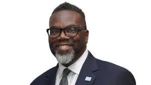 Jessica Exline's Instagram, Twitter & Facebook