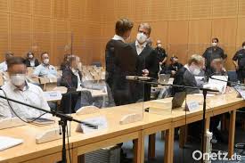 Jun 30, 2021 · und mit 1,50 abstand sitzt der nächste kumpel mit seinem kumpel. Gutachter Im Flutkanal Prozess Ertrunkener Hatte Allein Keine Chance Onetz
