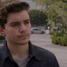 The Fosters' Season 4 Spoilers: Freeform Series Tackles Transgender  Acceptance In Emotional Episode 18