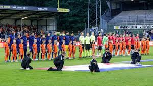 De Koel toneel van talenten-editie van derby der lage landen