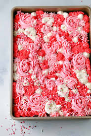 Find inspiration and craft your unique 2021 valentine's day marketing campaign for this sunday the 14th of february 2021. How To Decorate A Sheet Cake Valentine S Day Sheet Cake Example
