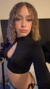 GoodMorning Folks Happy Sunday🫶🏼☀️🥰🤩🌸🌼🫶🏼